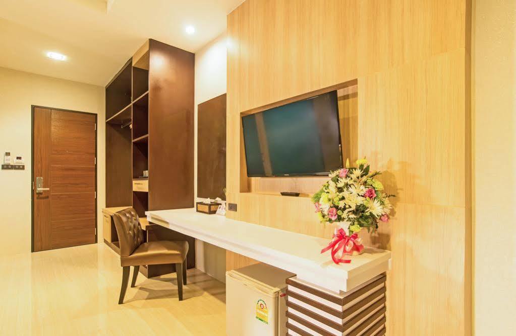 The Nice Krabi Hotel Exterior photo